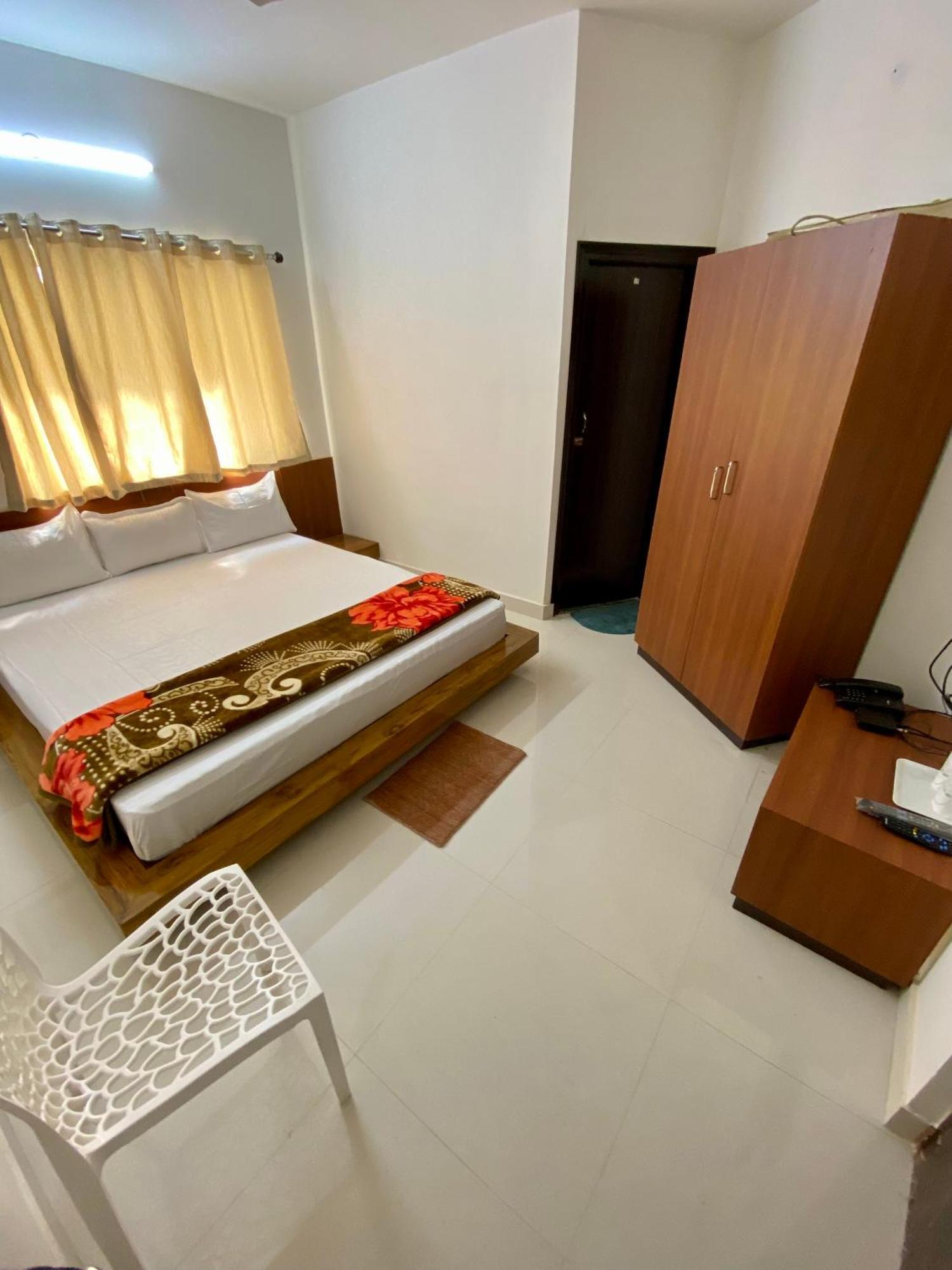 Lake Land Guest House Колката Екстер'єр фото