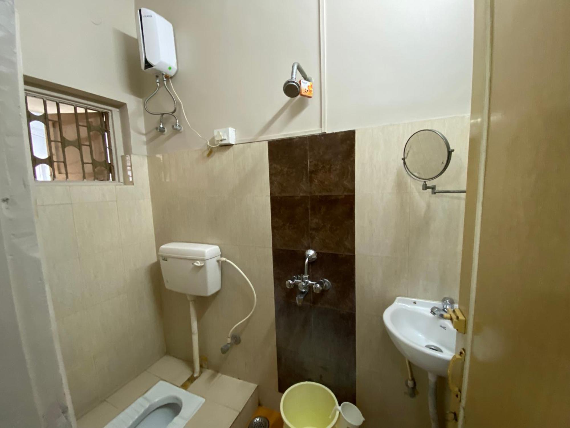 Lake Land Guest House Колката Екстер'єр фото
